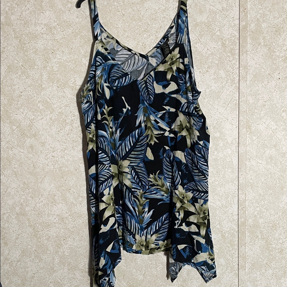 Millenium Floral Print Rayon Sleeveless Tank Top - Blue and Green